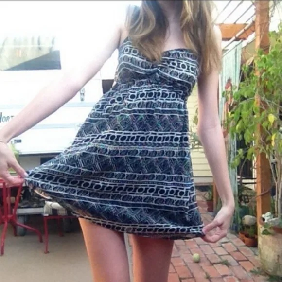 Brandy Melville tribal dreas